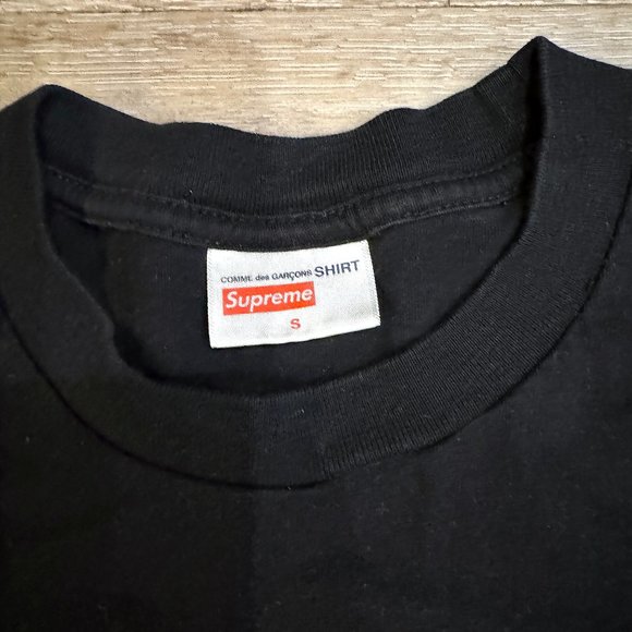 Supreme Comme Des Garcons CDG Shirt Box Logo size small - Picture 5 of 5